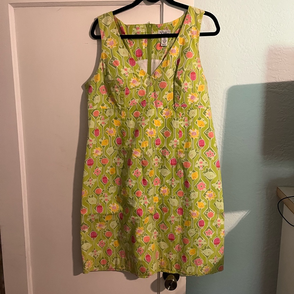 Lilly Pulitzer white label shift size 16